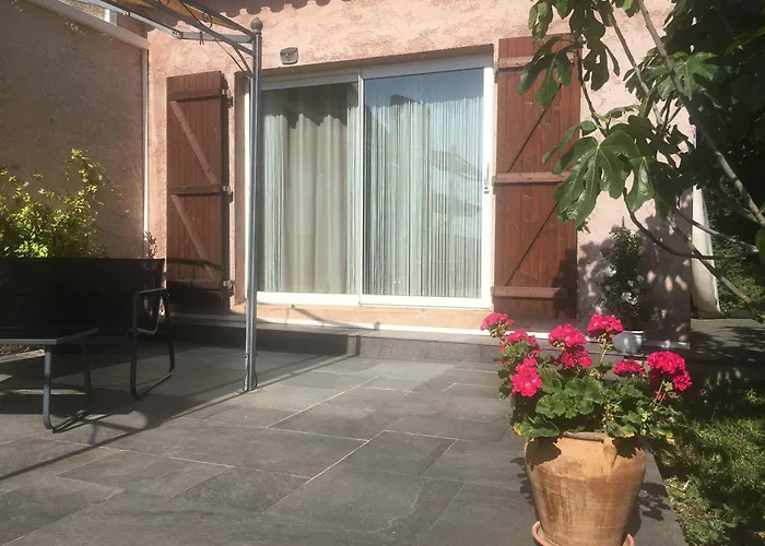 Studio Chez Charles Et Marie, Independant De La Maison, Acces Piscine, Tres Calme,